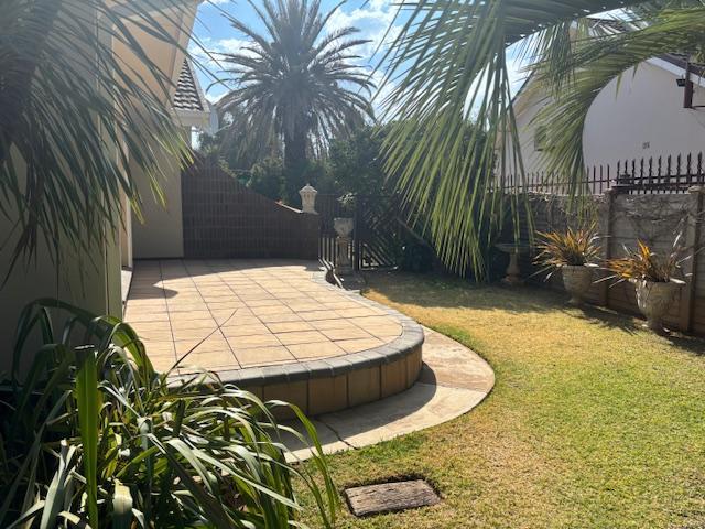 5 Bedroom Property for Sale in Wolmaransstad North West